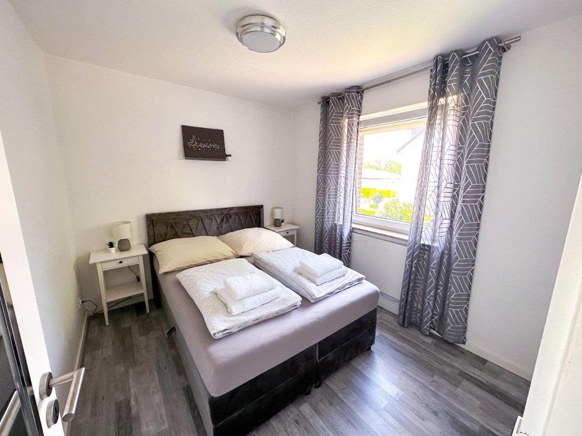 Stilvolles, Frisch Renoviertes 2Zi Apartment Mit Kueche Und Balkon In Kliniknaehe バート・エーンハウゼン エクステリア 写真