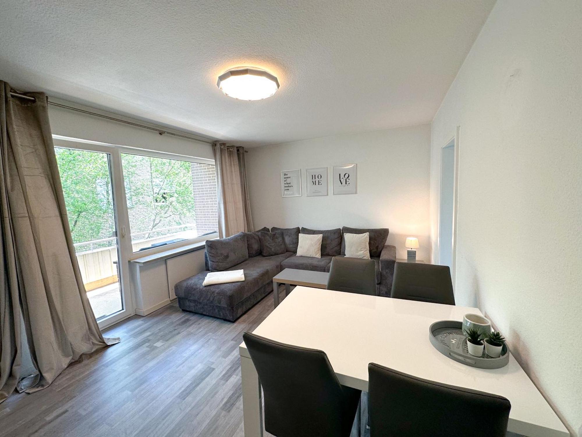 Stilvolles, Frisch Renoviertes 2Zi Apartment Mit Kueche Und Balkon In Kliniknaehe バート・エーンハウゼン エクステリア 写真